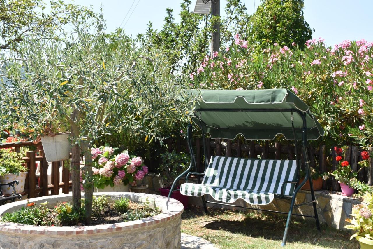 B&B Nel Verde Montesano sulla Marcellana Dış mekan fotoğraf